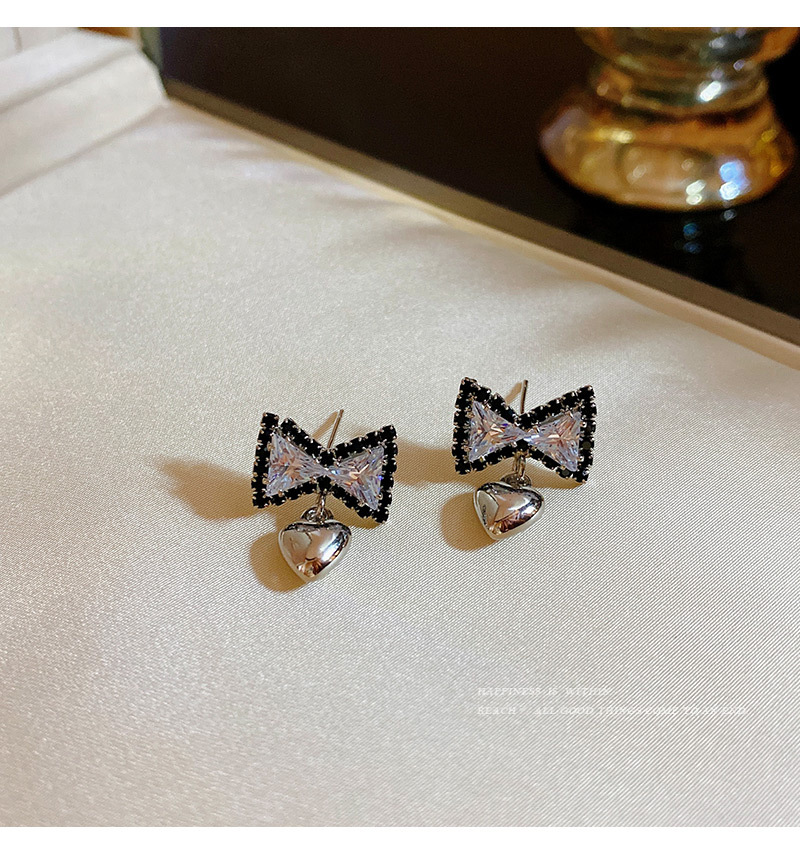 Ins Style Heart Shape Bow Knot Copper Inlay Zircon Drop Earrings 1 Pair display picture 4