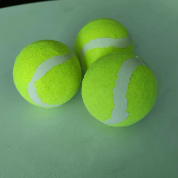 Tennis launcher