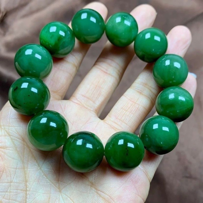 Vòng tay ngọc bích Hetian tự nhiên 18mm phong thủy chi tiết 3