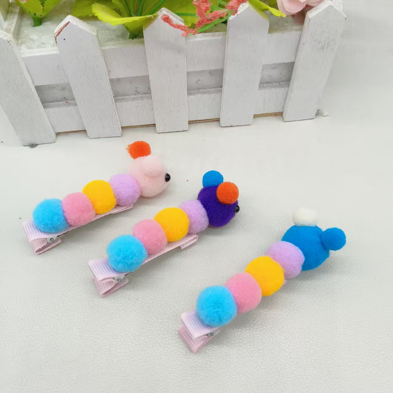 Nuevos niños peluche orugas simulación clip para el pelo para niños jardín de infantes regalos para niñas fábrica de clip para el pelo image 5