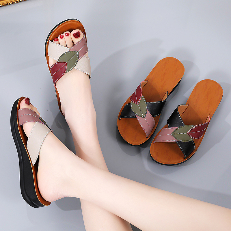 Cross-Border Plus-Size 2026 New Summer Outdoor Sandals for Women, Fashionable Versatile Slippers, Casual Women's Shoes Size 35-43