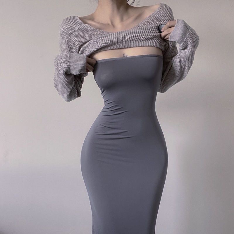 Backless Hollow-out Knit Two-piece Dress Set with Tie Detail and Grey Sweater — detail image 3