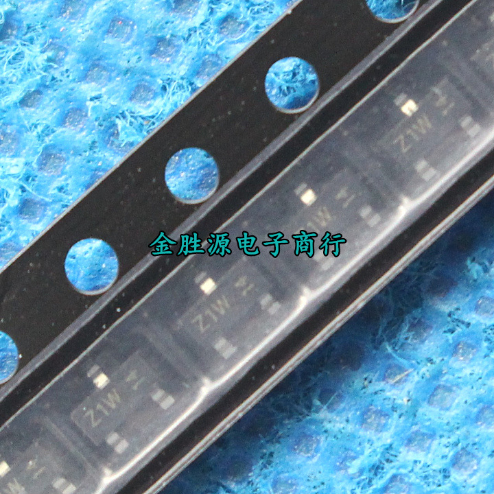 贴片稳压二极管BZX84C4V7 BZX84-C4V7 SOT23 4.7V Z1w Z1 稳压管