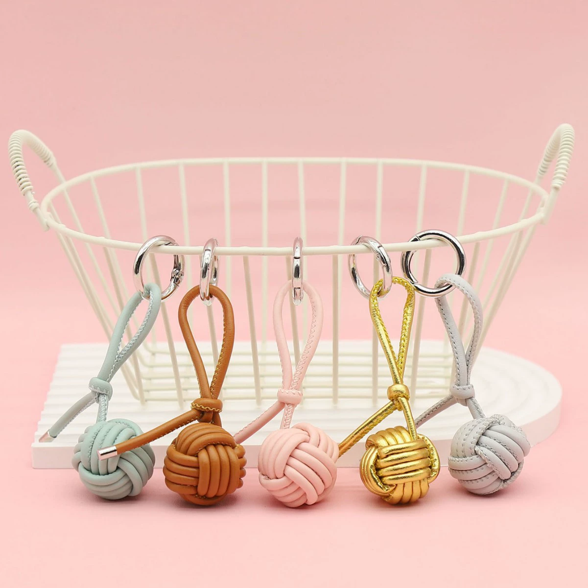 Miumiu, брендовый креативный переплетенный сферический кулон ручной работы для ключей