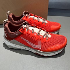 莆田リアクトワイルドホース第 8 世代オフロード屋外衝撃吸収クッション性ジョギングシューズ男性と女性のカジュアルスポーツシューズ