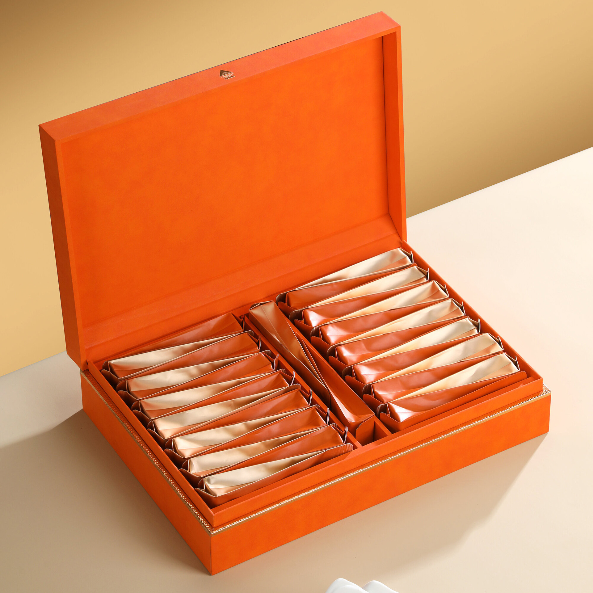 新款茶叶包装盒空礼盒大红袍金骏眉岩茶红茶正山小种摆泡通用空盒