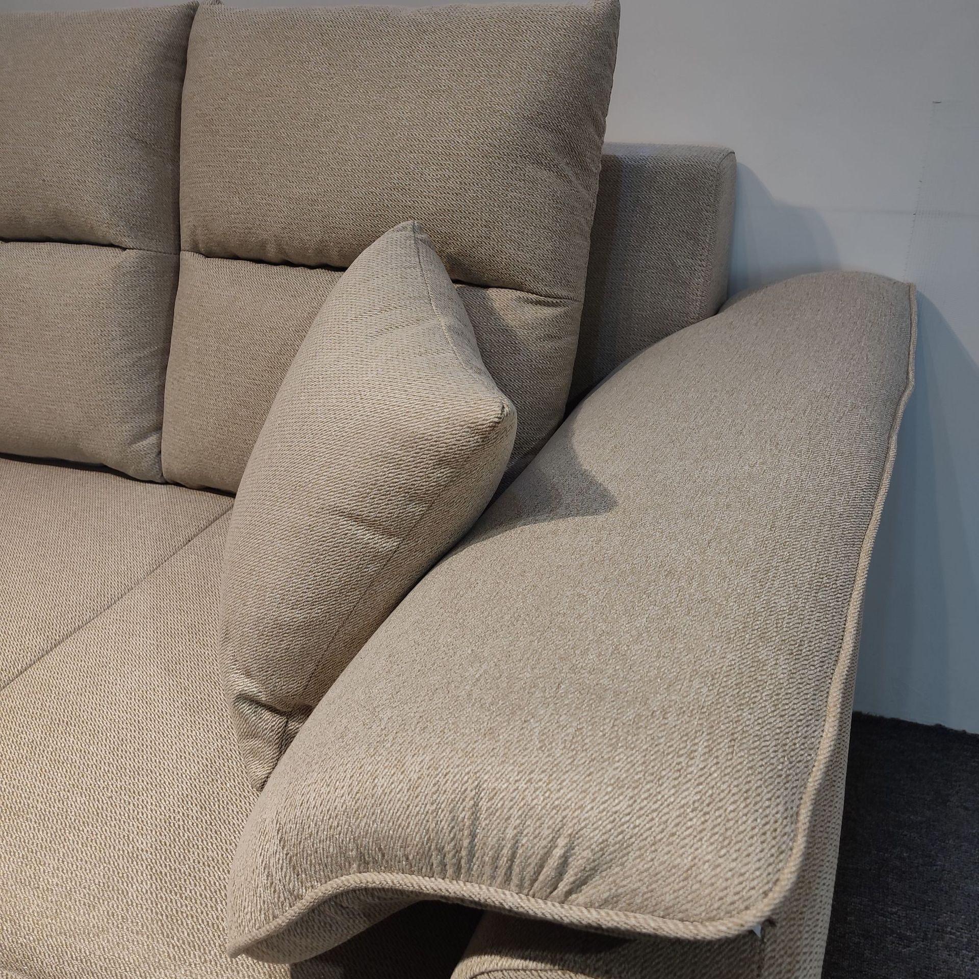 Sofá cama de tela tecnológica multifuncional de doble propósito tipo casa grande y pequeño con combinación de almacenamiento plegable de sofá cama con esquina