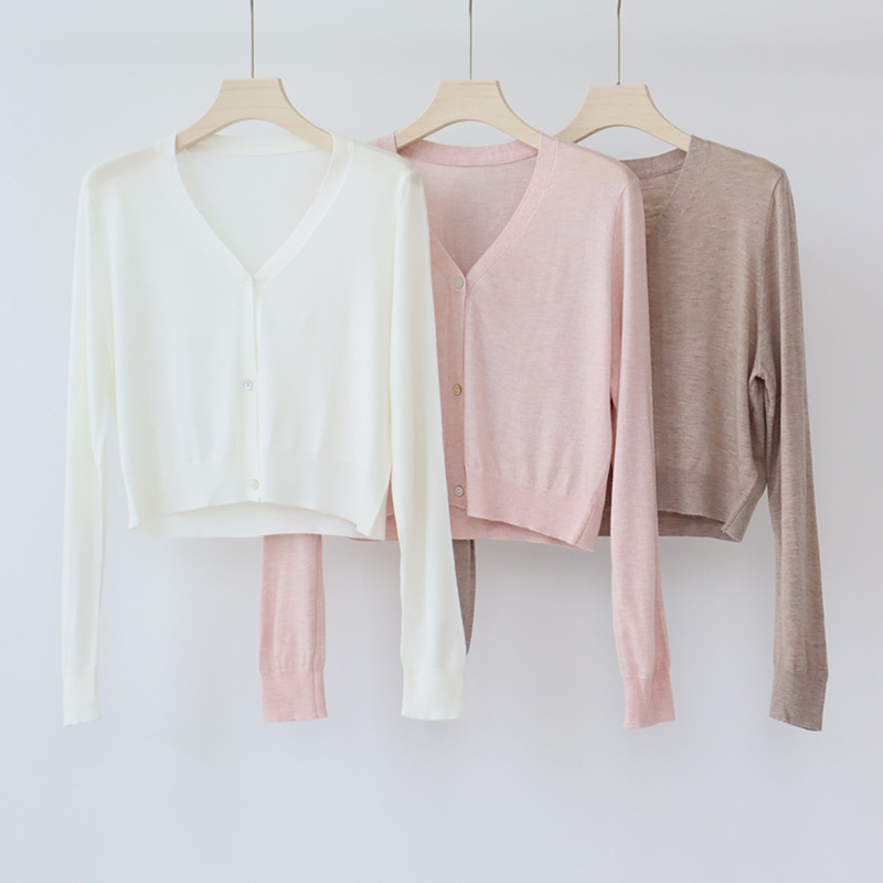 Early Autumn Women's Cardigan Wool Blend Long-Sleeve Short V-Neck Knit Top, Autumn Sweater for Women, Commuter Style