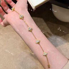 纯银S925四叶草镭射手链时尚百搭重工艺四叶草轻奢高级感小众设计
