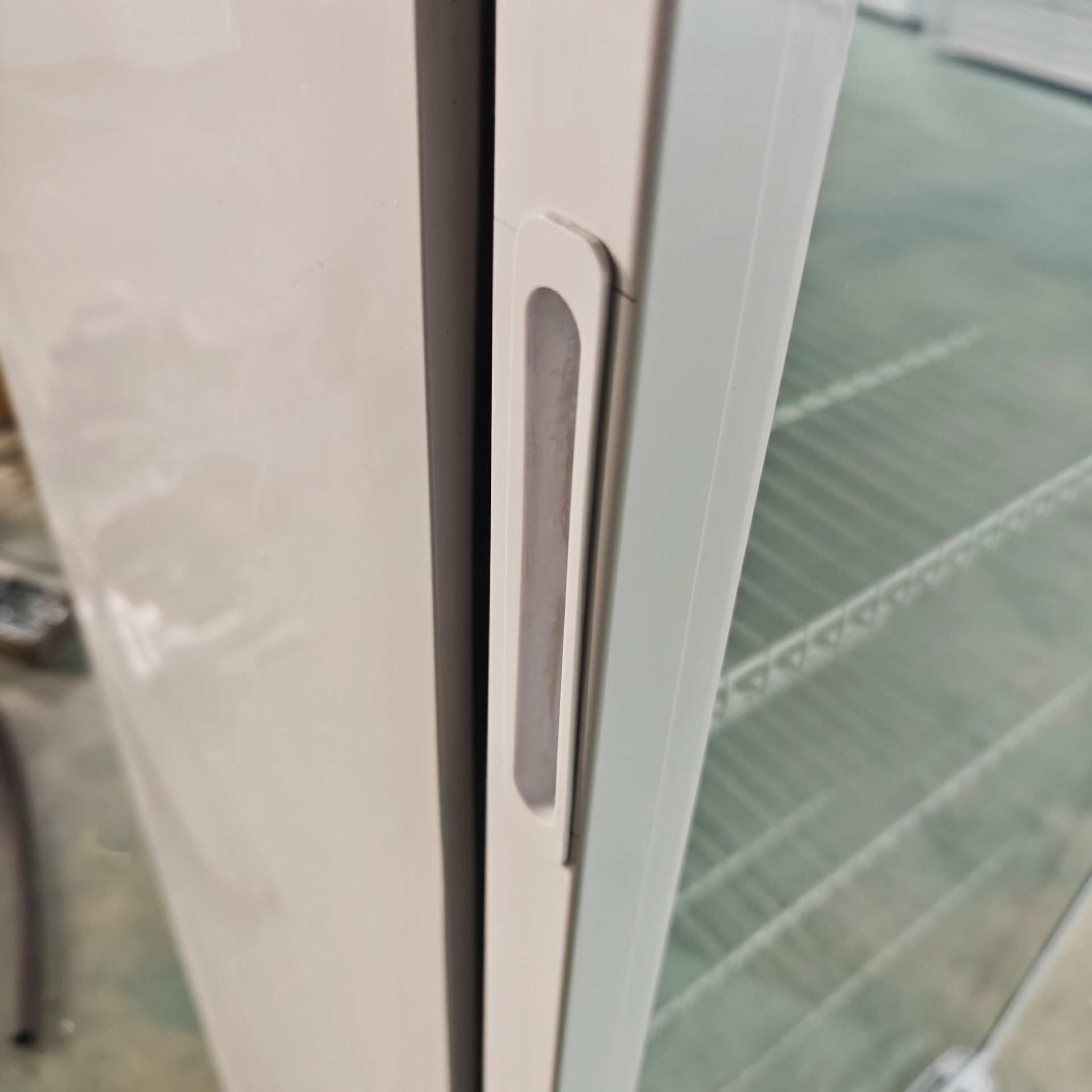 Congelador de vino comercial, gabinete de alta conservación, puerta de vidrio vertical, gabinete de cerveza, gabinete de bebidas, refrigerador de exhibición