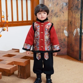 童裤;童套装;童卫衣