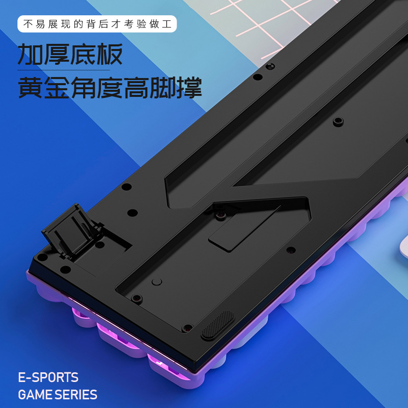 Talla de plata K600 e-sports sensación mecánica pollo juego luminoso teclado con cable punk color a juego accesorios de computadora al por mayor