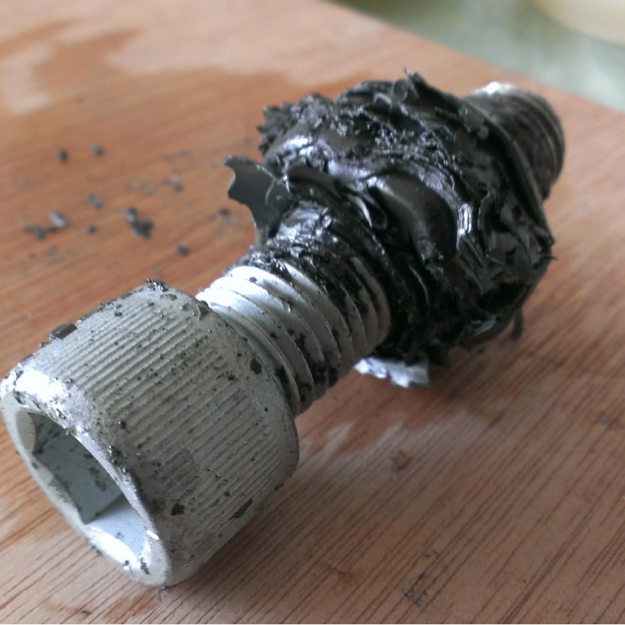 来样测试脱塑剂浸泡脱五金件塑料层渗透强30-60分钟脱净BC631高效