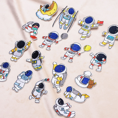 Original new fashionable astronaut embroidery cloth patch computer embroidery can be ironed and hand-sewn patch patch badge