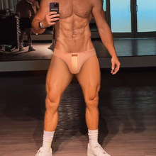 Ī����͸���Ը���ʿ����ѝ�r��ƴ��͸�������W����ɫ���e��ѝ��