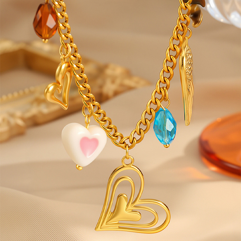 跨境ins风甜美多元素爱心吊坠项链女生轻奢个性天使之翼钛钢项链