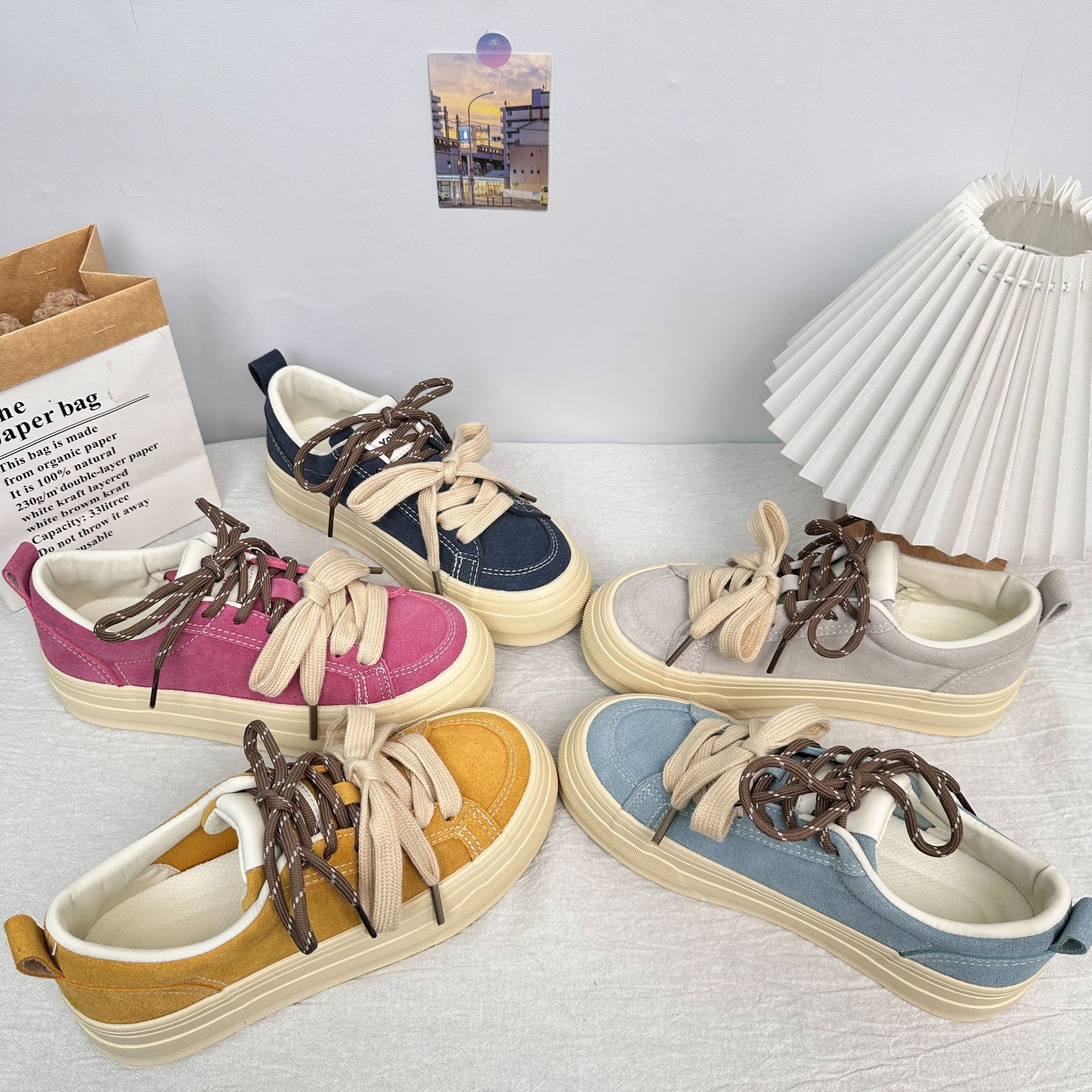 Yuanbo retro té con leche zapatos de lona niñas 2025 primavera y otoño suela gruesa japonesa negra marea nacional zapatos de suela blanda en nombre del cabello