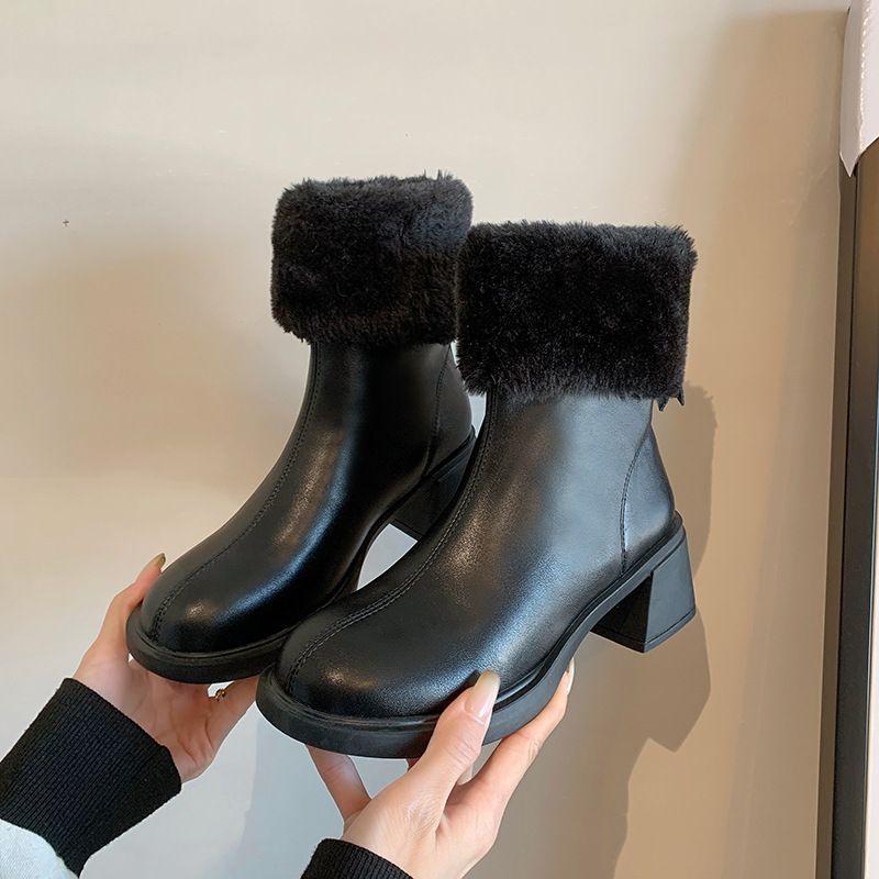 Coarse Heels, Fluffy Short Boots, Women's White 2023 New Winter Velvet Thickening, Western Style Korean Internet Red Slimming Boots_voghion.com
