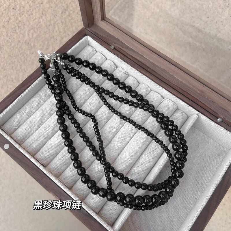 South Korea blogger fever black pearl necklace niche all-match design simple personality retro clavicle chain