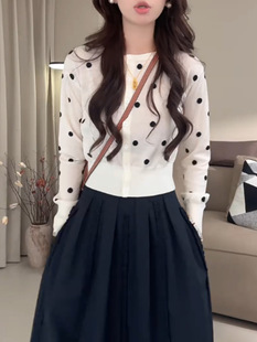 �߼��в��cᘿ����_���L��Ů�b�＾�¿���������Ůʿë������