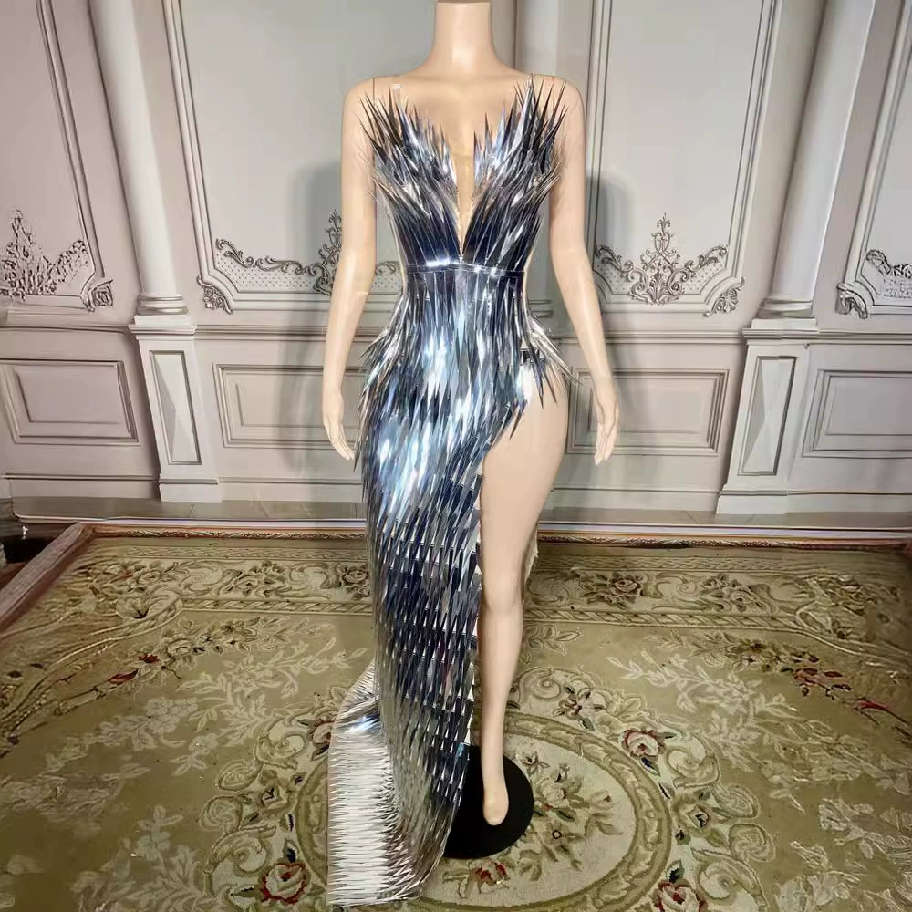 Изысканный, роскошный, сексуальный, сверкающий сценический костюм для женщин с высоким разрезом и эффектными линзами для трансграничных выступлений.