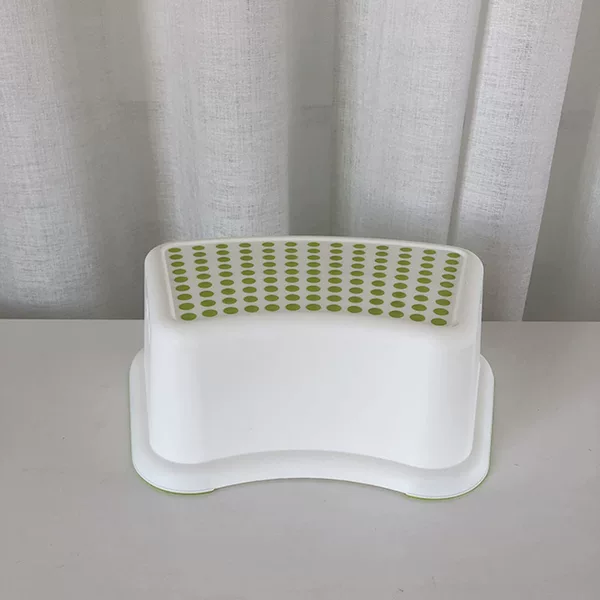 Children's Plastic Stool Hand Washing Pad Footstool Bathroom Stool Small Stool Toilet Toilet Foot Stool Pad High Stool