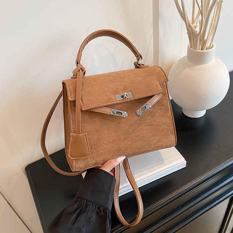 Otoño y invierno nicho bolsos de terciopelo de seda damas 2025 nuevo retro versátil bolsos de mochila de moda bolsos de mano Kelly image 12