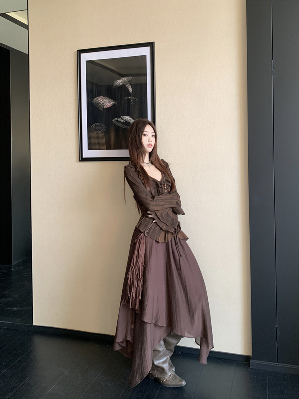 度假风套装纯色荷叶边长袖衬衫女2025秋季新款不规则半身裙两件套|undefined