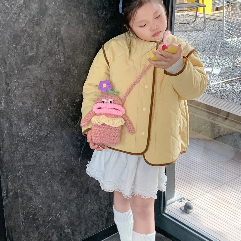 Otoño y invierno nuevos bolsos infantiles, boca de salchicha feia, lindos bebés mochilas, productos terminados ganchos, bolsos de hombro para niños y niñas
