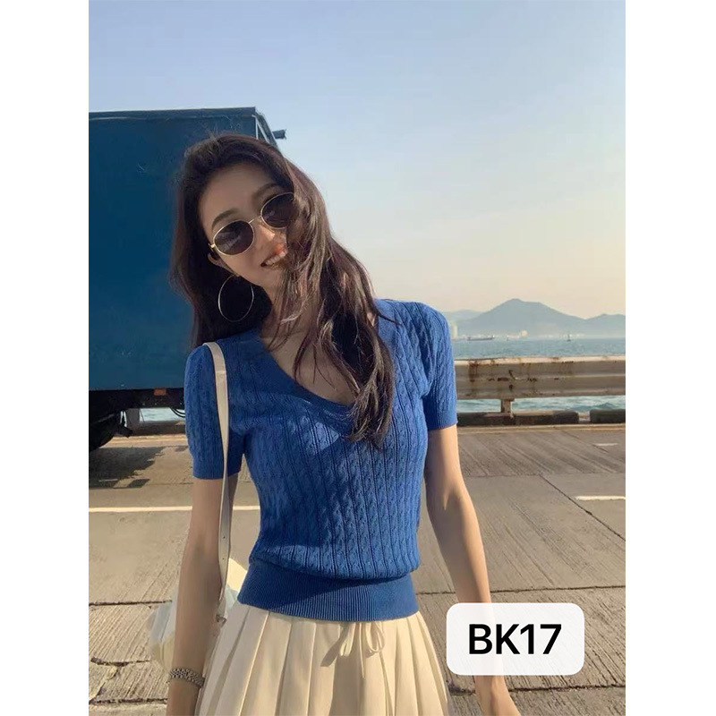 年轻甜辣妹贵气质针织衫短袖T恤女条纹V领休闲透气舒适时尚冰爽丝|undefined
