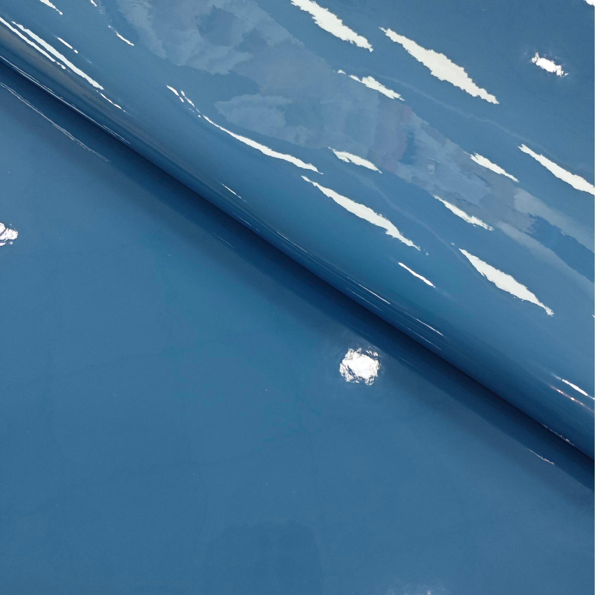 厂家直销  0.8mm厚青色镜面超纤人造革时装鞋高级感包包