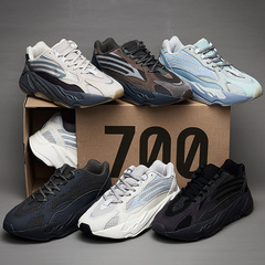 Putian shoe source coconut shoe 700V2 high version real explosion sea salt inertia soul couple dad shoes sports shoes