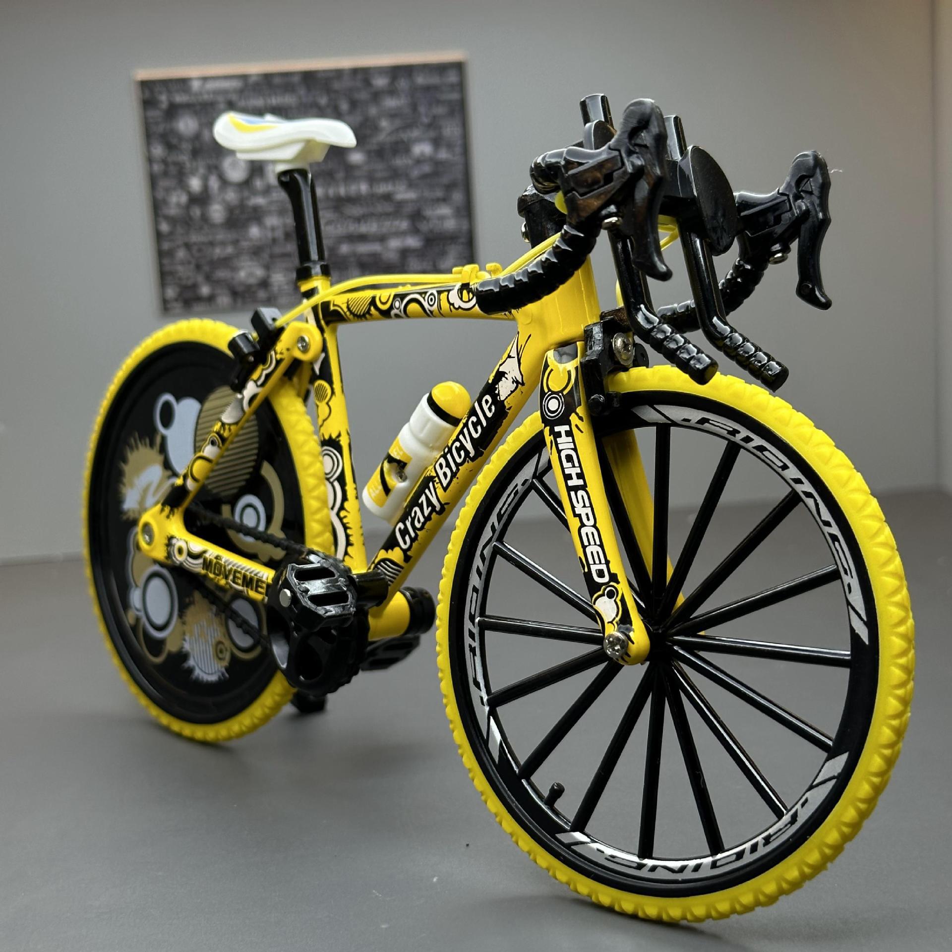 Aleación de cailixin 1 a 8 off-road montaña bicicleta deslizante juguete graffiti carretera coche modelo decoración colección