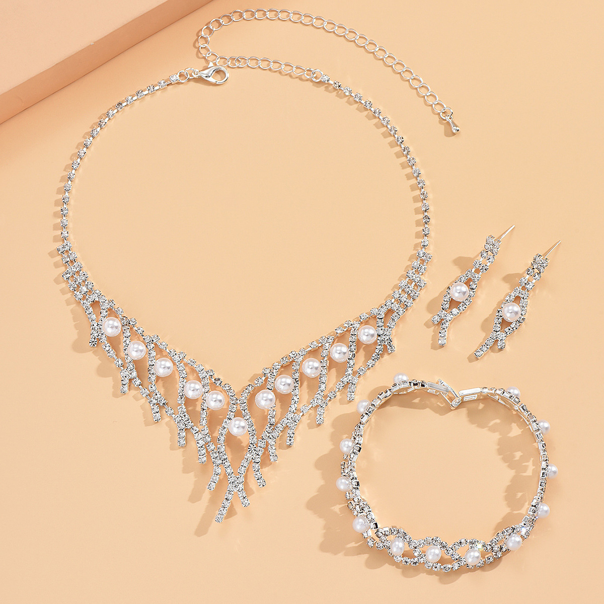 55g Weight Earrings, Necklace Classification Fashion Geometric Rhinestone Plating Earrings Necklace 1 Set