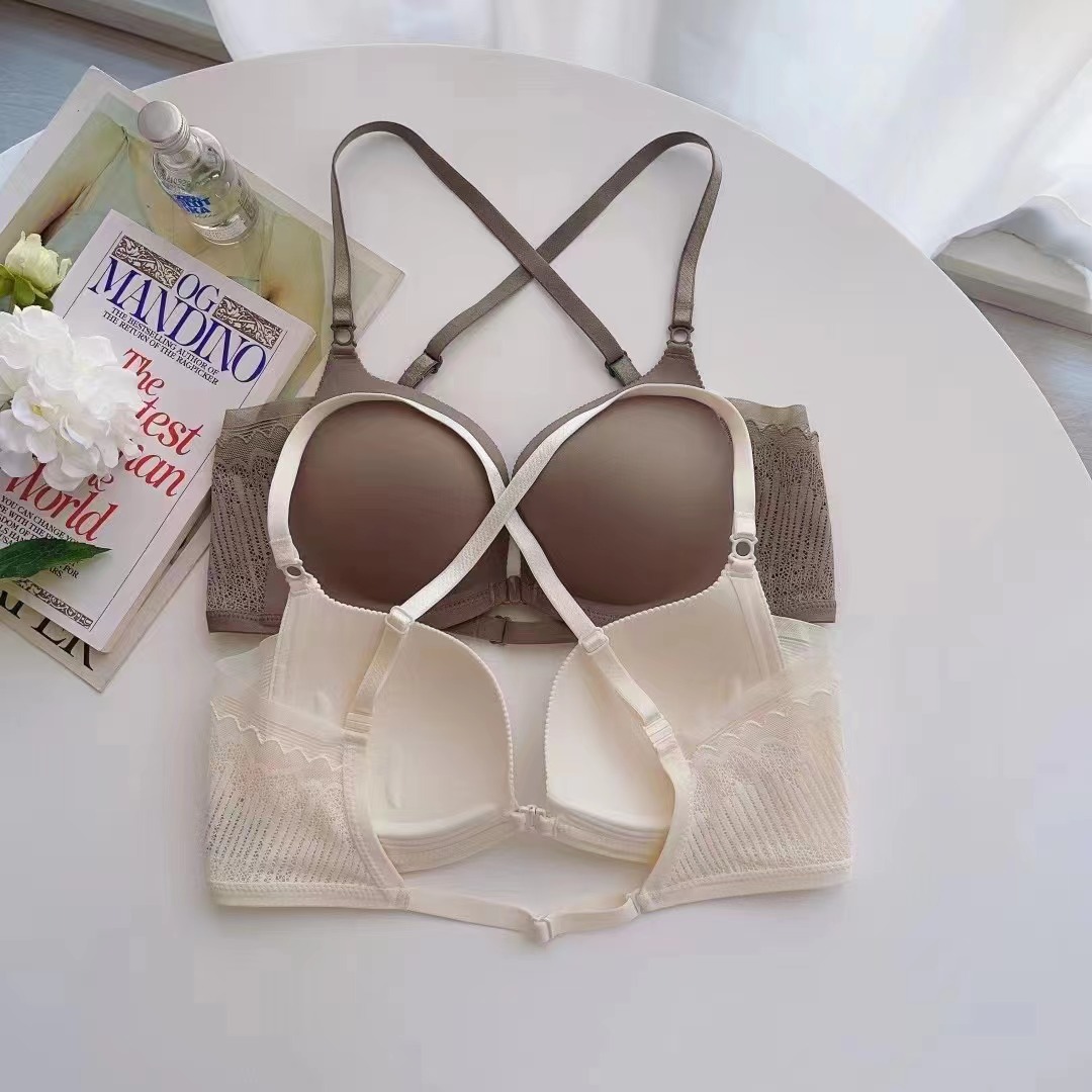 167 verano hebilla gran U hermosa espalda sexy estampado de leopardo ropa interior sin costuras pecho pequeño recogido hebilla delantera sujetador sin anillo de acero mujer