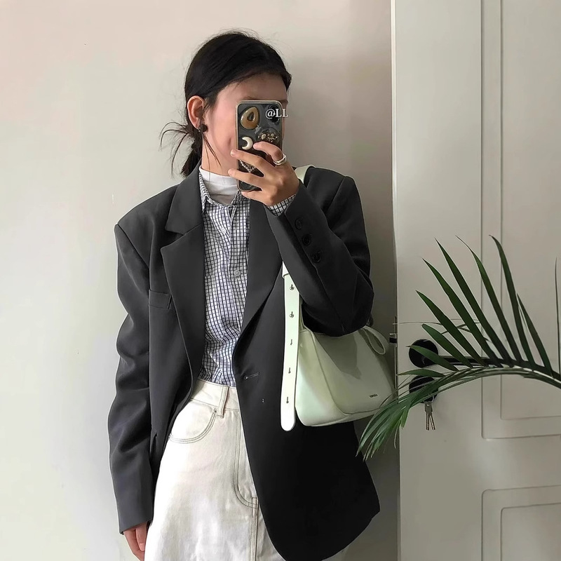 Black Blazer for Women, Spring and Autumn 2025 New Korean Style, Petite Casual Blazer, Versatile Loose Fit