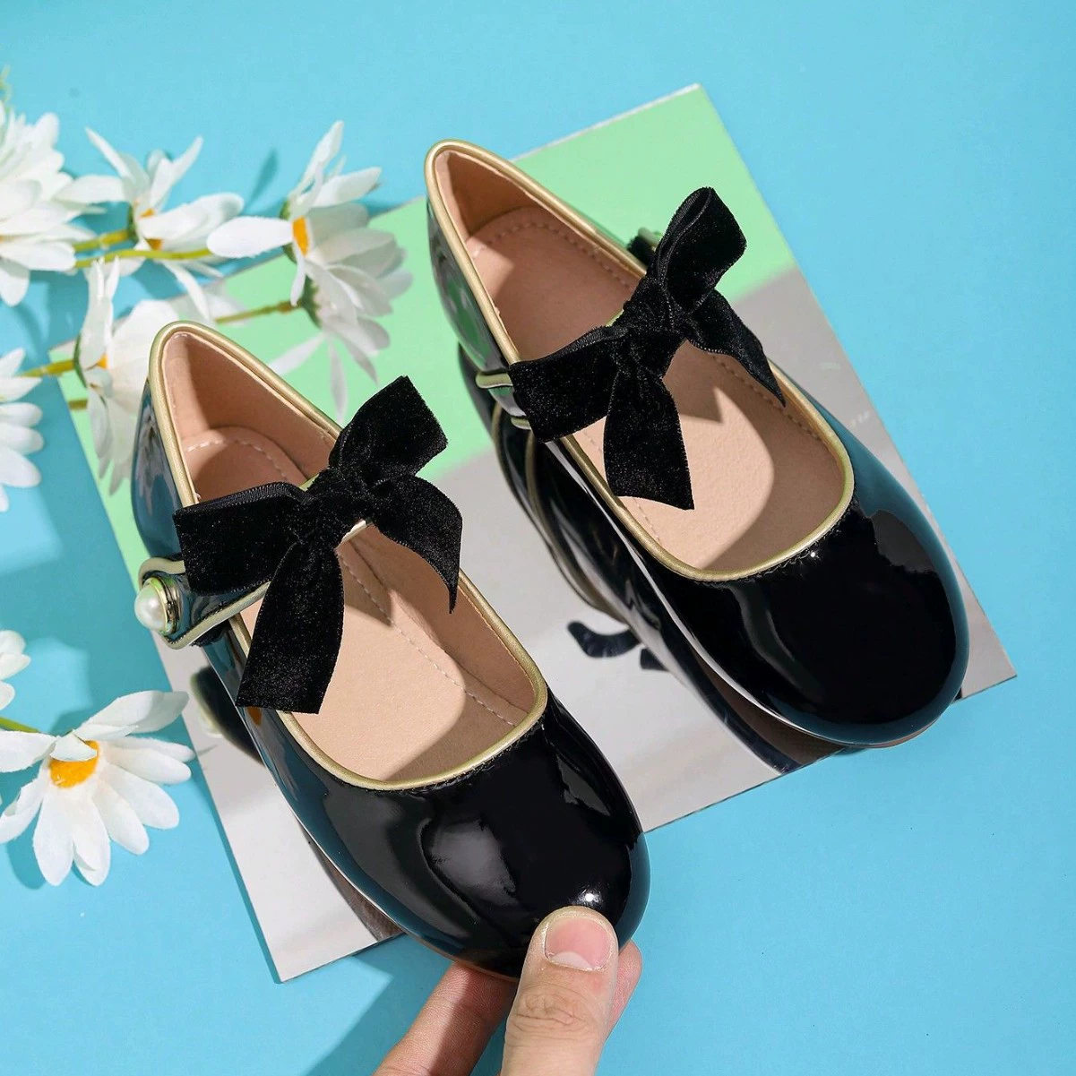 Трансграничная девушка корейская версия иностранных туфель высокого уровня маленькая кожаная обувь принцессы темперамент бант мягкая подошва нескользящая плоская обувь