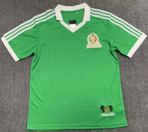 1986 Mexico home