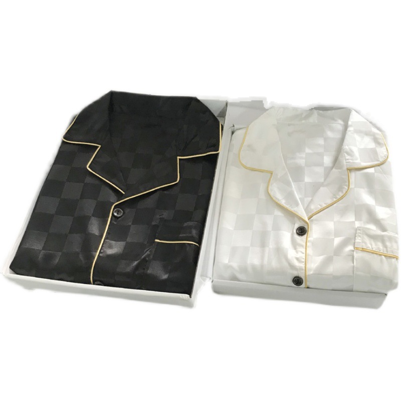 Comercio exterior al por mayor pareja pijamas primavera y otoño de manga larga hielo seda gordito niña más tamaño los hombres desgaste del hogar traje las mujeres