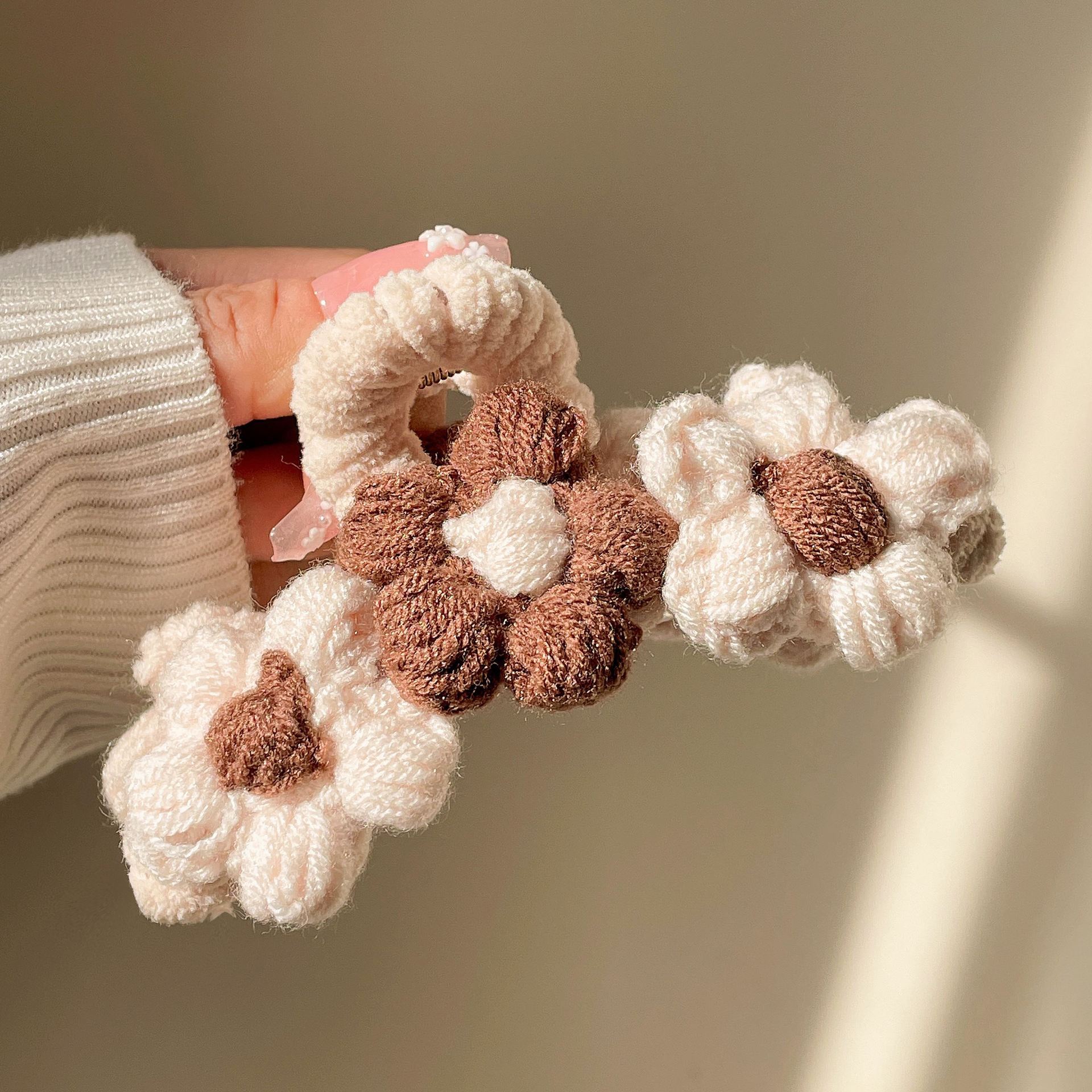 Clip de felpa para mujer, sensación de alto nivel, horquilla de pelo grande, mucho clip de tiburón, temperamento de otoño e invierno, horquilla, tocado