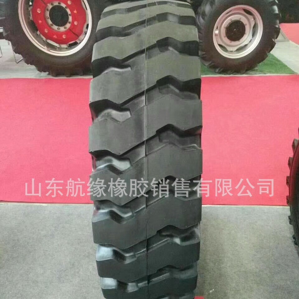 1300-25 矿用载重轮胎 自卸车宽体车轮胎卡货车轮胎厂家批发