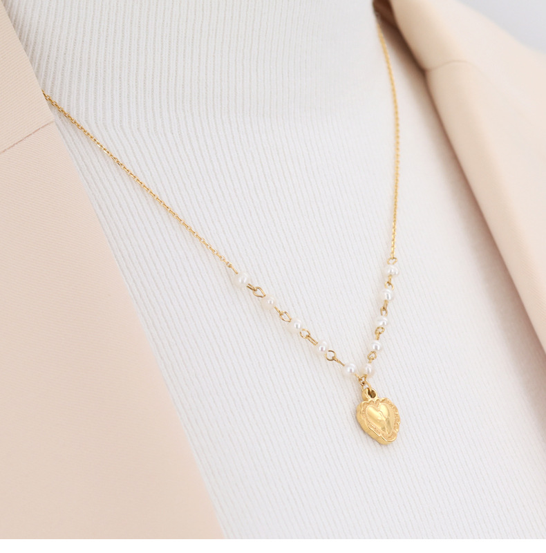 Fashion Heart Shape Titanium Steel Gold Plated Pendant Necklace 1 Piece