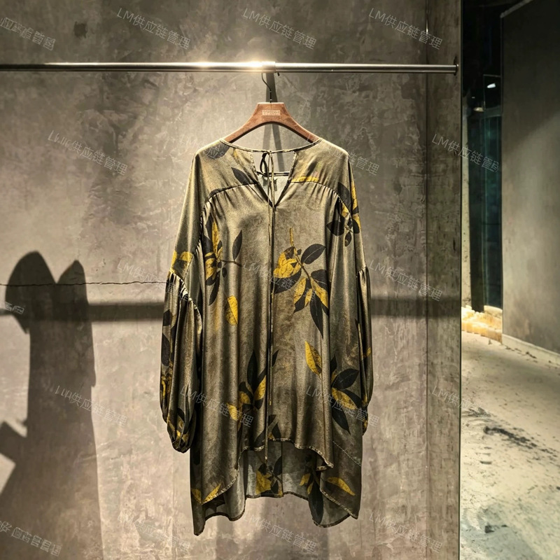 New Chinese-Style Designer Um Leaf Print Cupro Loose Puff Sleeve Pullover Doll Shirt T-Shirt Blouse