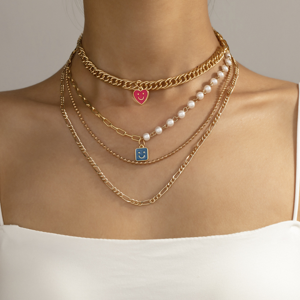 fashion simple and creative peach heart multi-layer sweater chain women wholesale