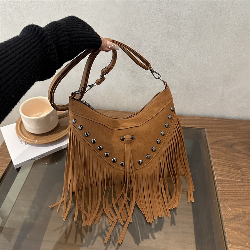 Crossbody Tassel Trendy Bag, New Niche Bohemian Style, Versatile Retro Elegant Personality Studded Shoulder Bag Crossbody Tassel Trendy Bag, New Niche Bohemian Style, Versatile Retro Elegant Personality Studded Shoulder Bag