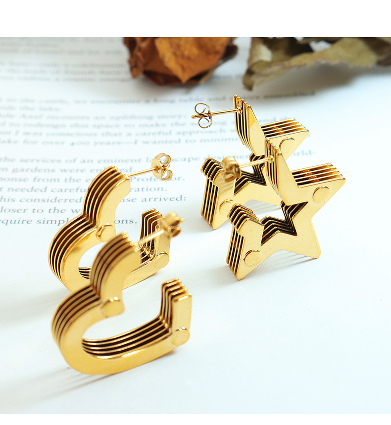 Simple Style Star Heart Shape Copper Plating Earrings 1 Pair display picture 3