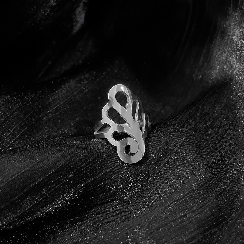 Designersring met bloem van titaniumstaal dames en heren_voghion.com