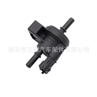 碳罐电磁阀214-1685 12611801 12591334 0280142449适用于别克