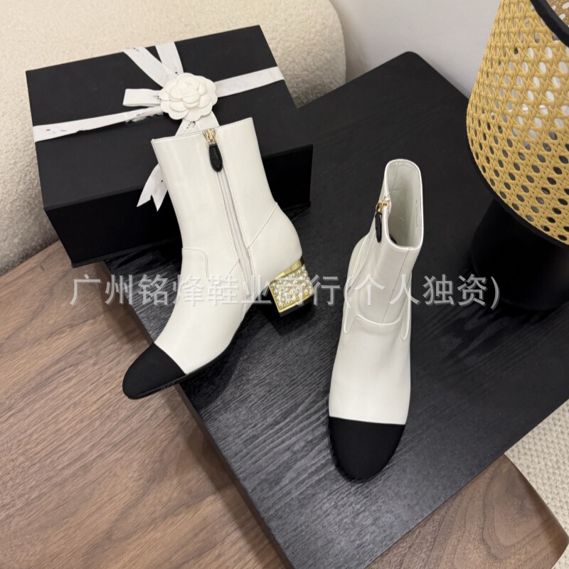 小香风拼色时装短靴女2025秋冬新款杏色珍珠粗跟羊皮弹力瘦瘦靴子|undefined