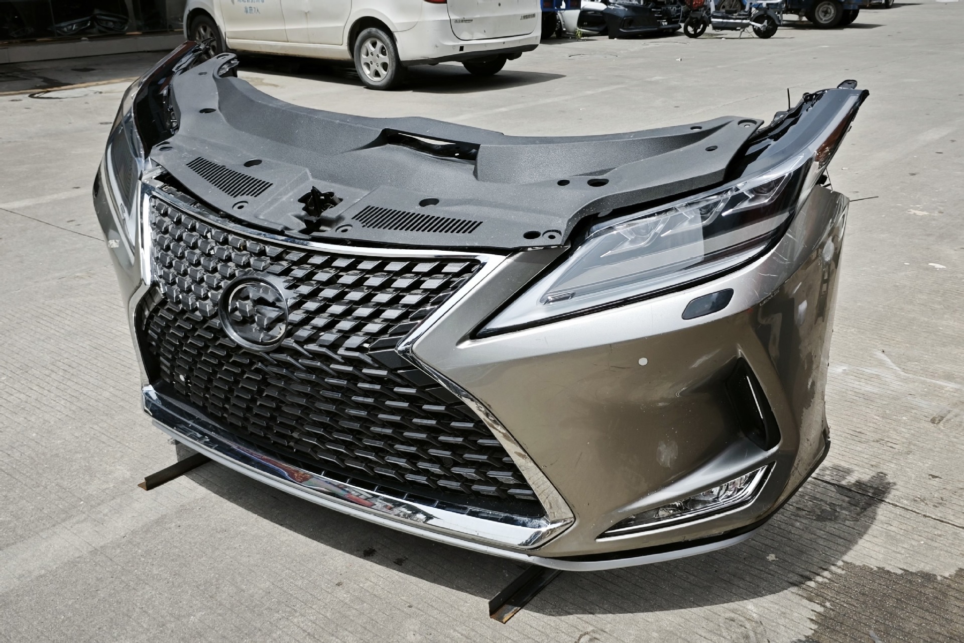 Suitable for Lexus Rx 350 300 450H Al20 Front Grille, Front Bumper, Front Nose